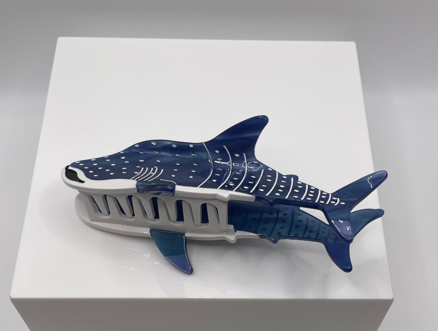 Blue Water Whale Shark Clip