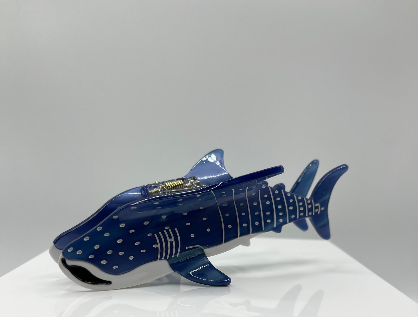 Blue Water Whale Shark Clip