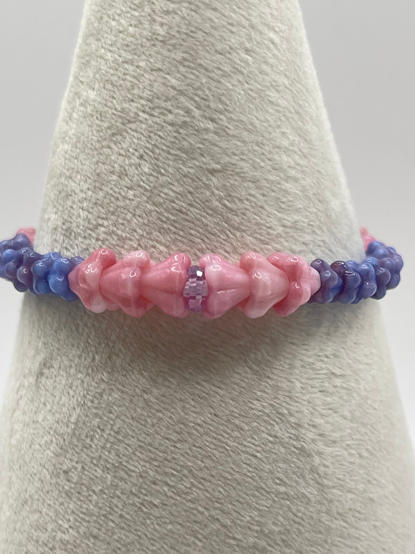 Lei Lani Kūpeʻe (Heavenly Flower Wrist Lei)