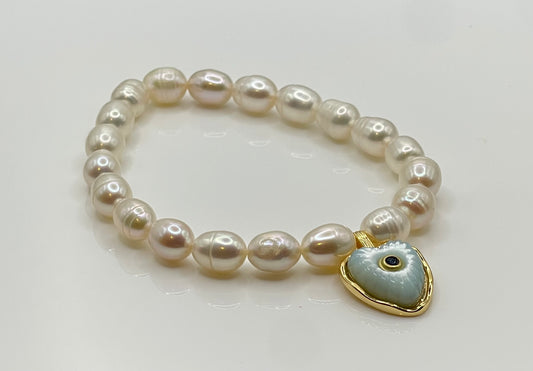 Vinessa pearl bracelet