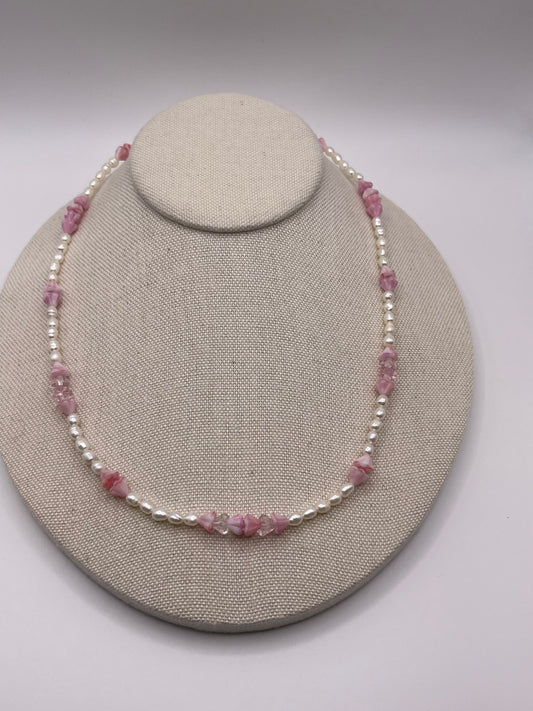 Coco’s pink flower and pearl forever lei necklace