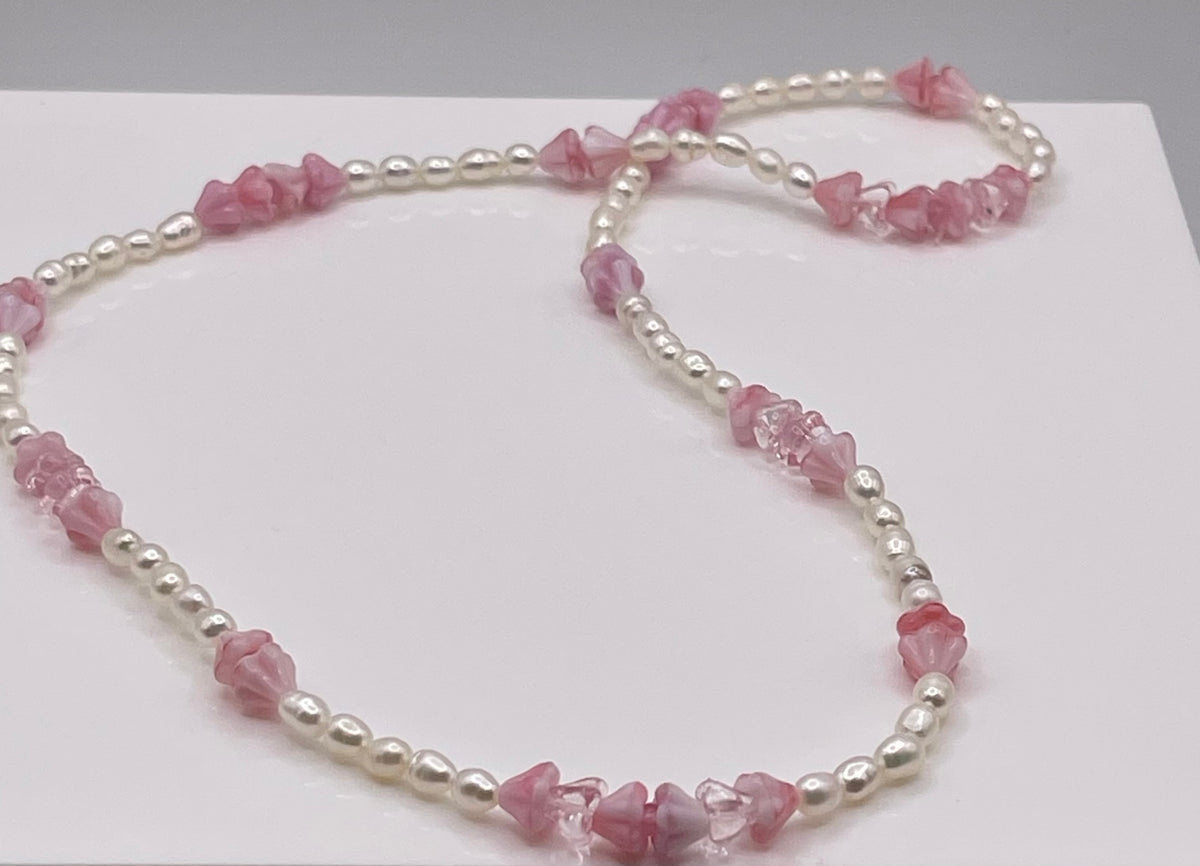 Coco’s pink flower and pearl forever lei necklace
