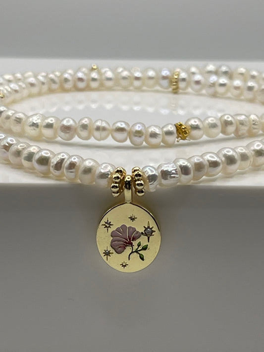 Courtney pearl necklace