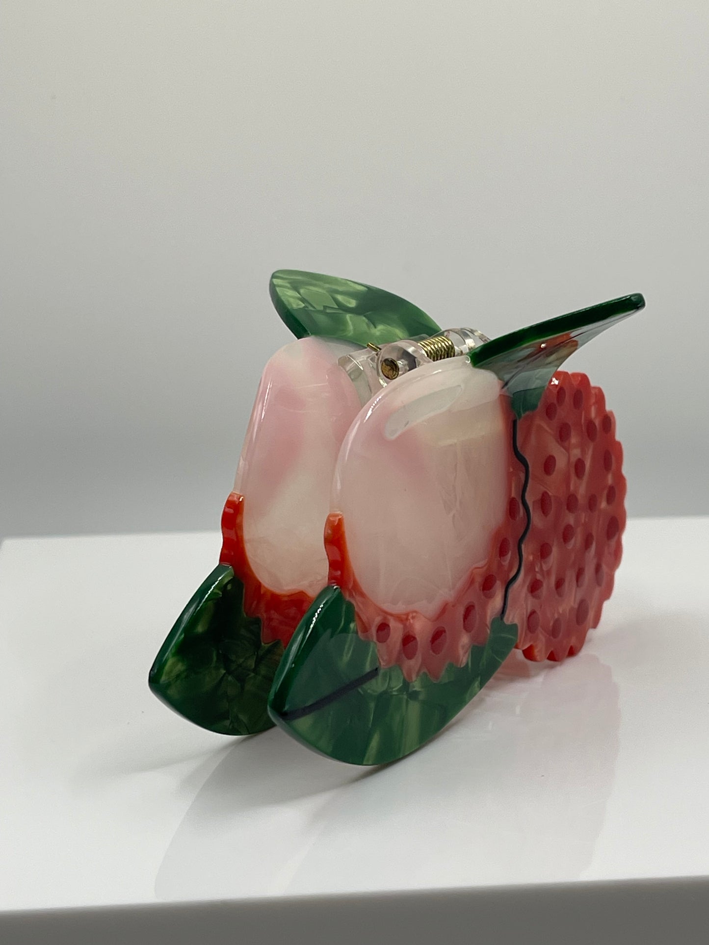 Lychee hair clip